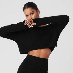 Alo NWOT Cashmere Plush Waffle Cropped Long Sleeve